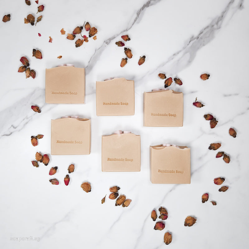Rosehip Aloe Vera Geranium Bar Soap. A luxurious combination of vitamin C-packed organic rosehip oil, cleansing aloe vera, and geranium essential oil to elevate your shower to a relaxing spa-like experience!